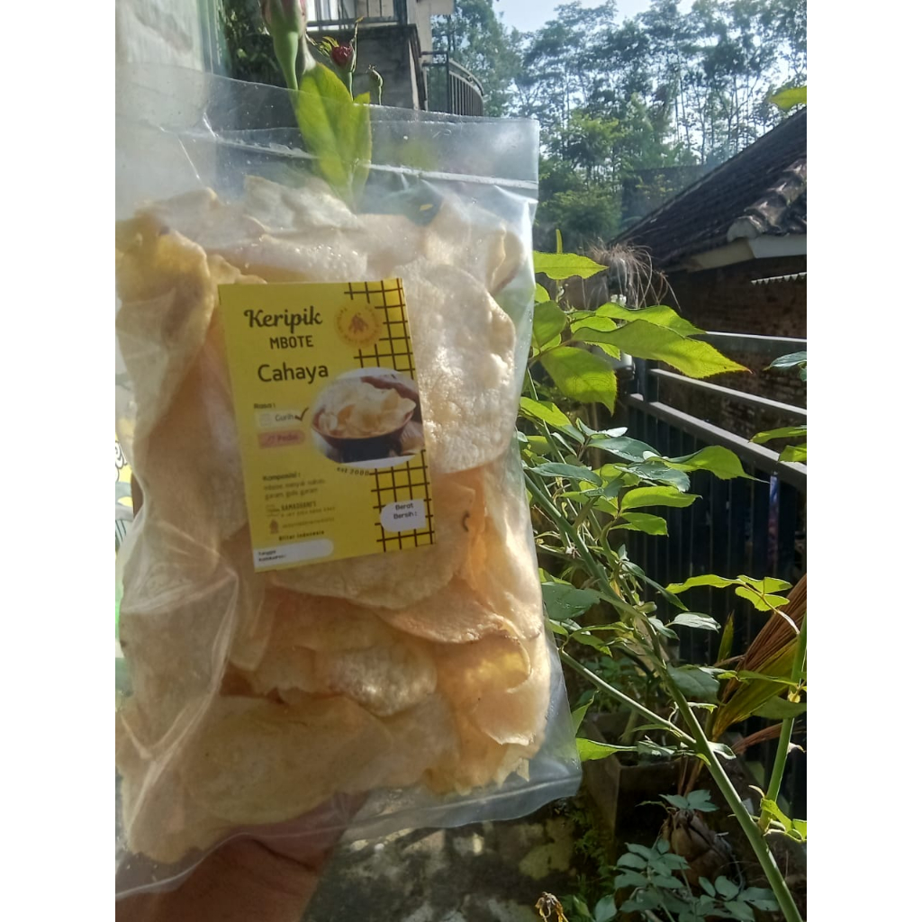Jual Kripik Talas Keripik Mbote Camilan Talas Mbote 250 gram | Shopee ...