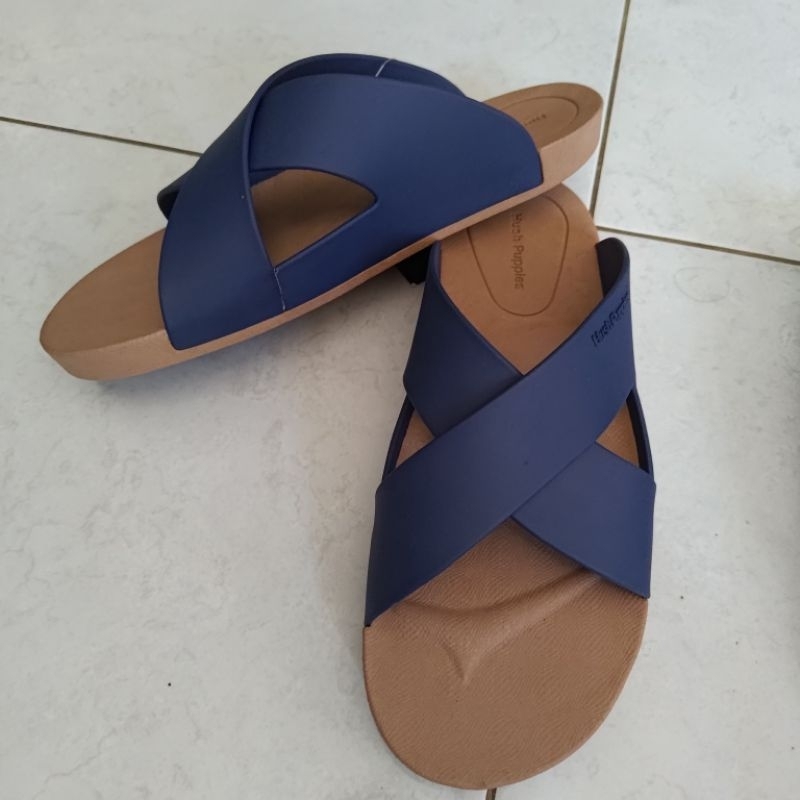Hush puppies bricks sandals deals