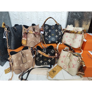 Jual tas LV original model bucket GM besar kondisi masih bagus harga murah  di lapak 2 dara collections