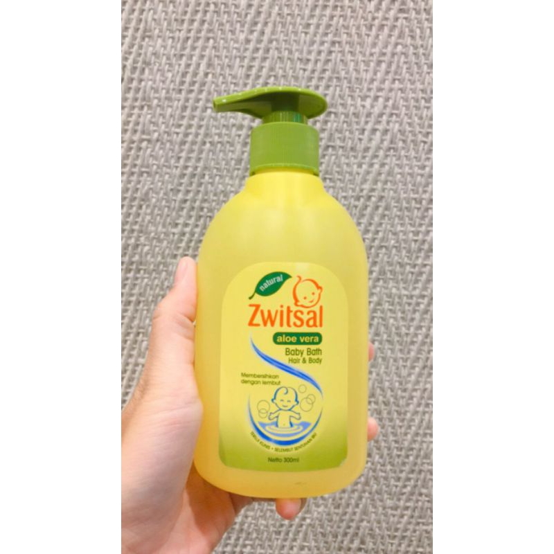 Jual Zwitsal Natural Aloe Vera Bath 2 In 1 Hair & Body 300 Ml | Shopee ...