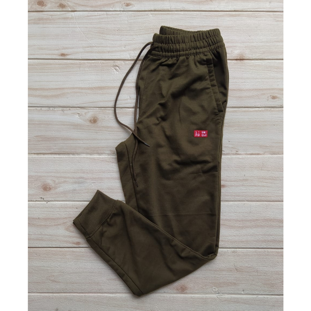 Jual Celana panjang training UNIQLO olahraga cowok cewek jogger senam