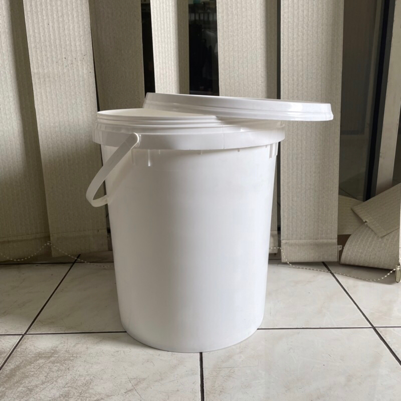 Jual Ember 20 Liter Pail 20 Liter 25kg Untuk Catmakananpackaging White Yellowish Shopee 4413