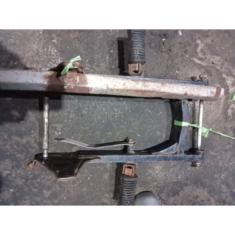 Jual Swing Arm Kotak Dan Tutup Rantai Suzuki A100 Original Copotan