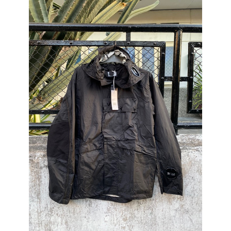 Adidas x cp company explorer jacket best sale