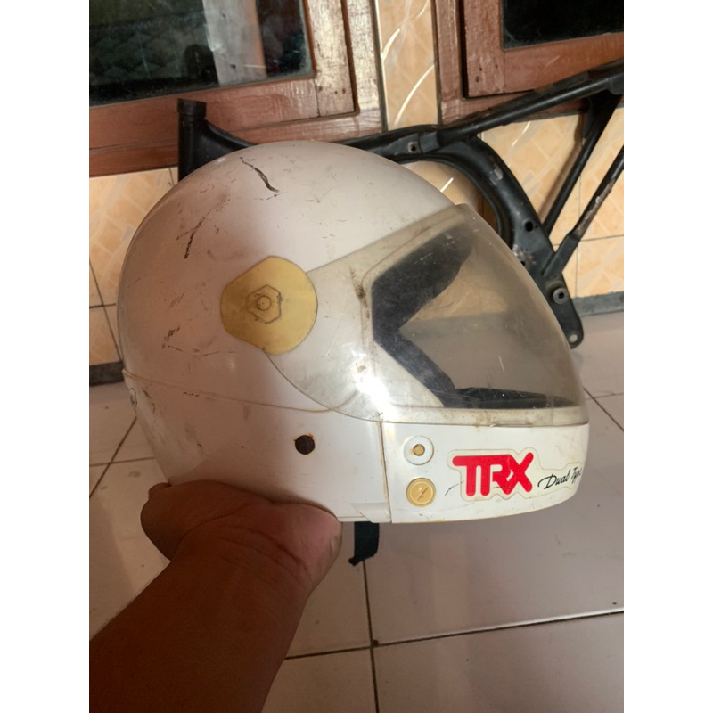 Jual helm jadul tahun tua trx/helm jadul Shopee Indonesia