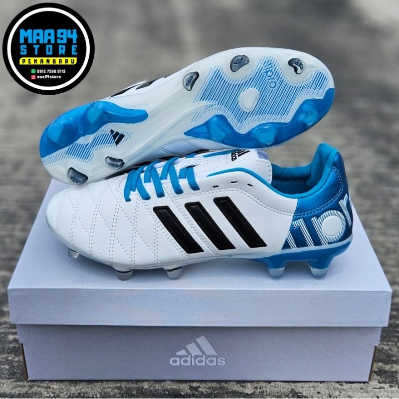 Harga sepatu bola 2025 adidas 11 pro