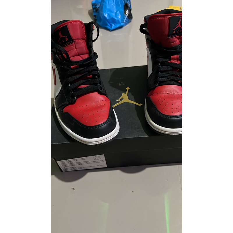 Jual Air Jordan 1 mid bred toe 2022 Shopee Indonesia