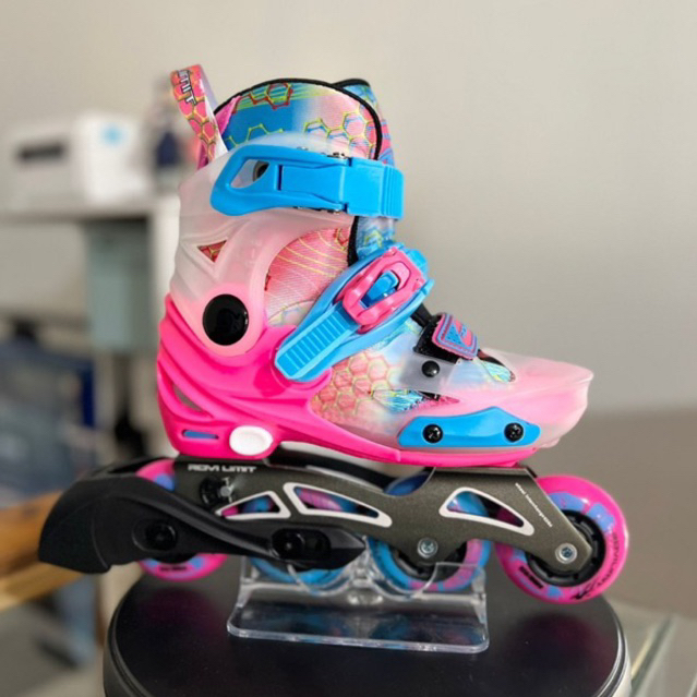 Jual SEPATU RODA ANAK MERK ROVI RODA KARET LIMITE STANDAR PERLOMBAAN ...