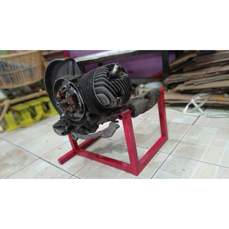 Jual Jigstand stand mesin vespa engine stand vespa 2t universal paddock