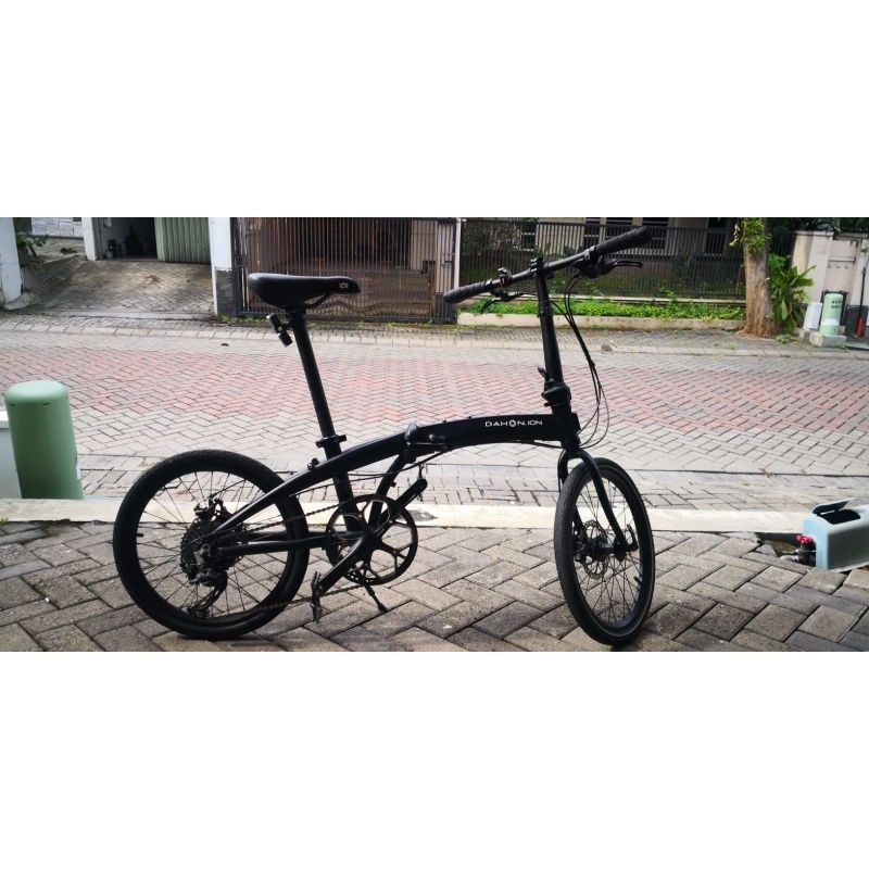 dahon bekas