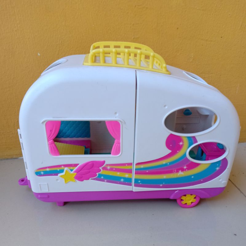 Shopkins happy places sales camper