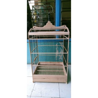 Oyinchoqlar bilan yalangoch ayollar video