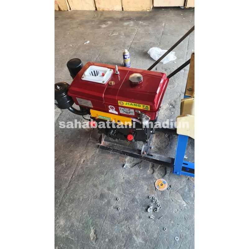 Jual Mesin Selep Padi Mini + Diesel R180 / Mesin Poleser Giling Beras ...