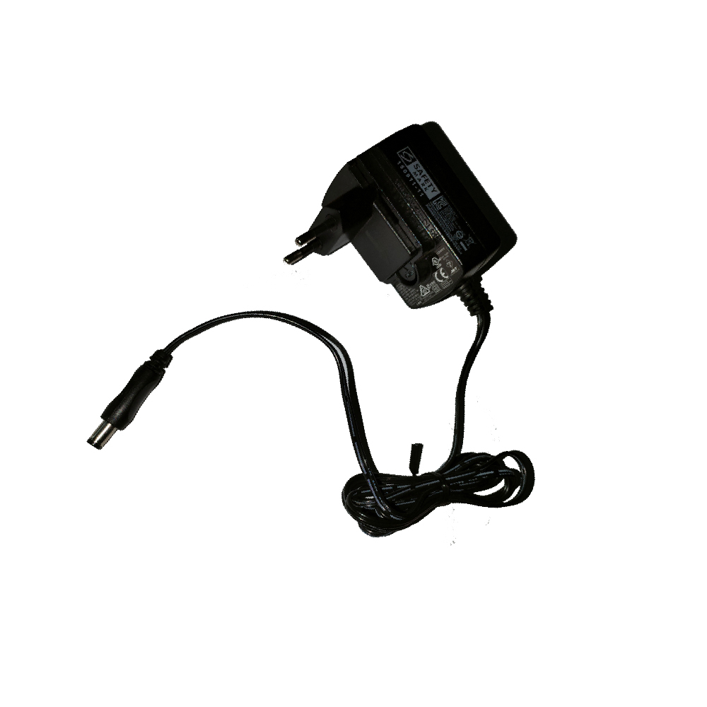 Adaptor Power for HDD / Hardisk Eksternal 3.5" (2)