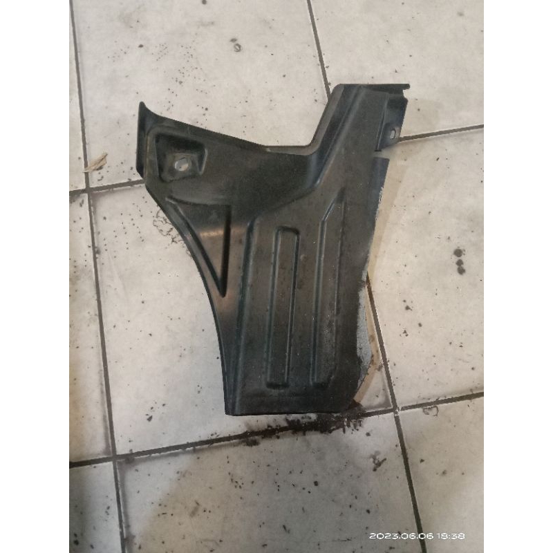 Jual Liner Fender belakang Avanza Xenia original Shopee Indonesia