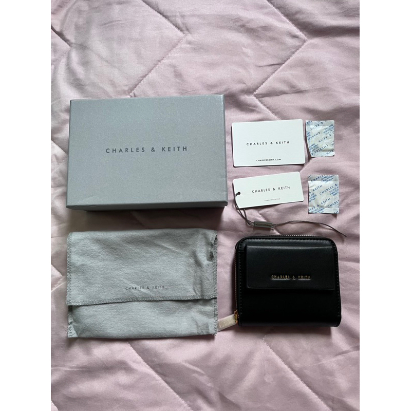 Jual Charles & Keith Front Flap Zip Around Mini Wallet Black New