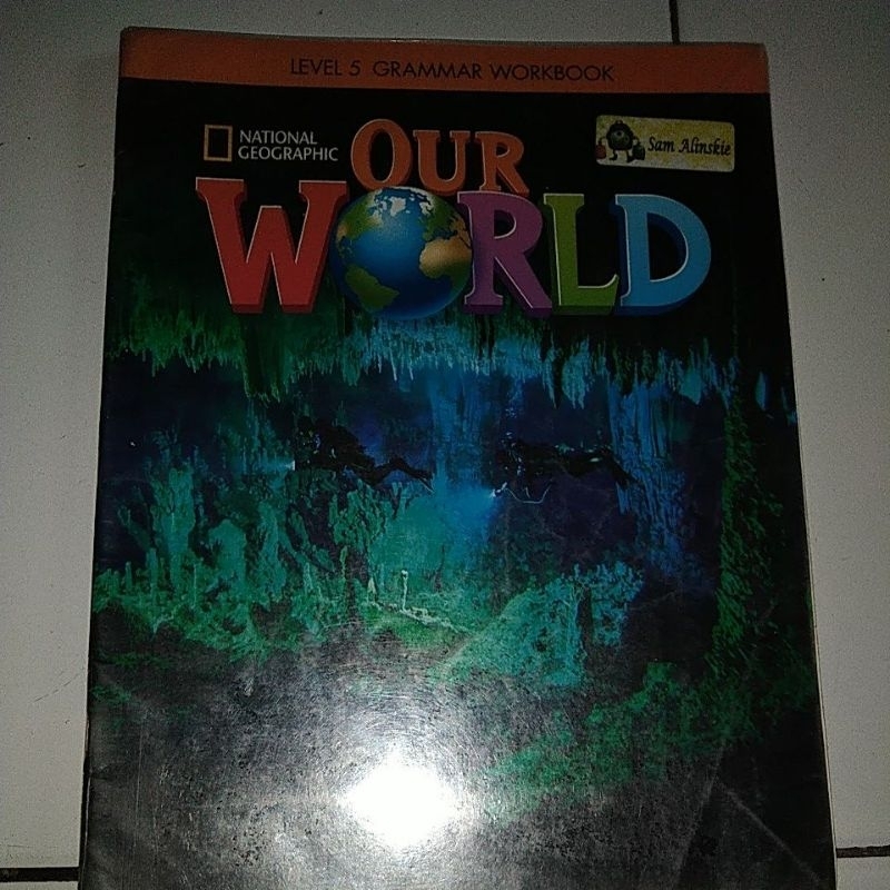 Jual buku our world 5 | Shopee Indonesia