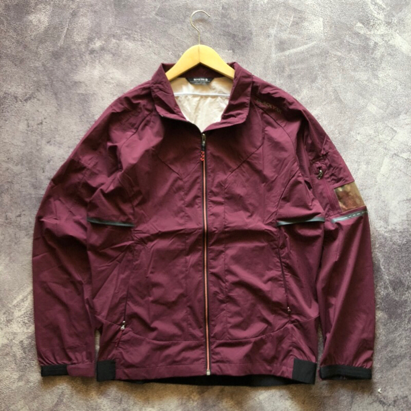 Jual Outdoor Jacket Black Yak Second | Shopee Indonesia