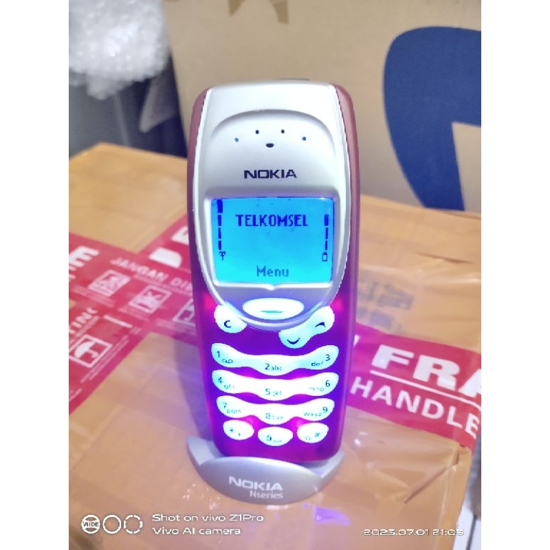 Jual nokia 3315 red hp jadul | Shopee Indonesia