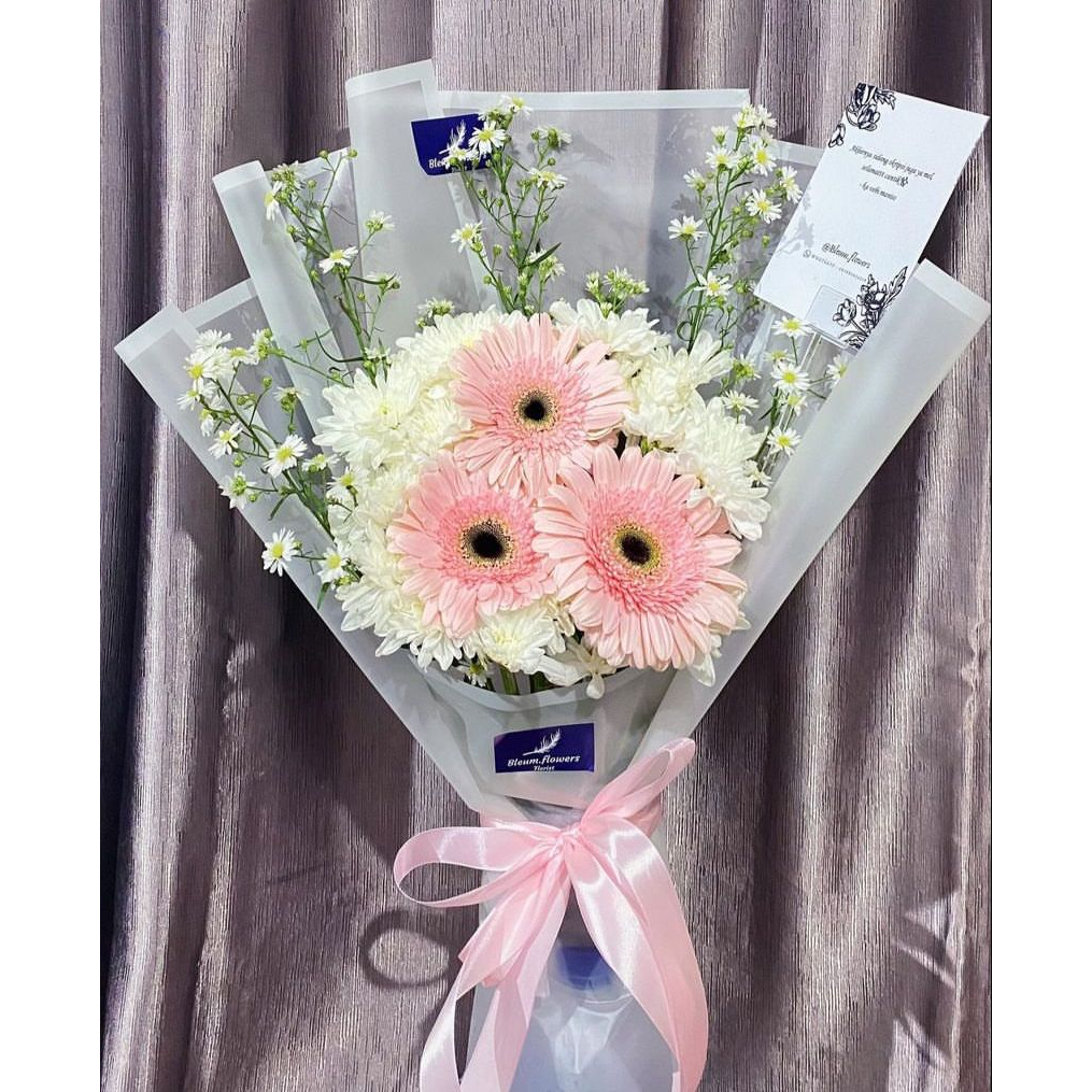 Jual fresh flowers bouquet / flowers bouquet jogja / buket wisuda jogja