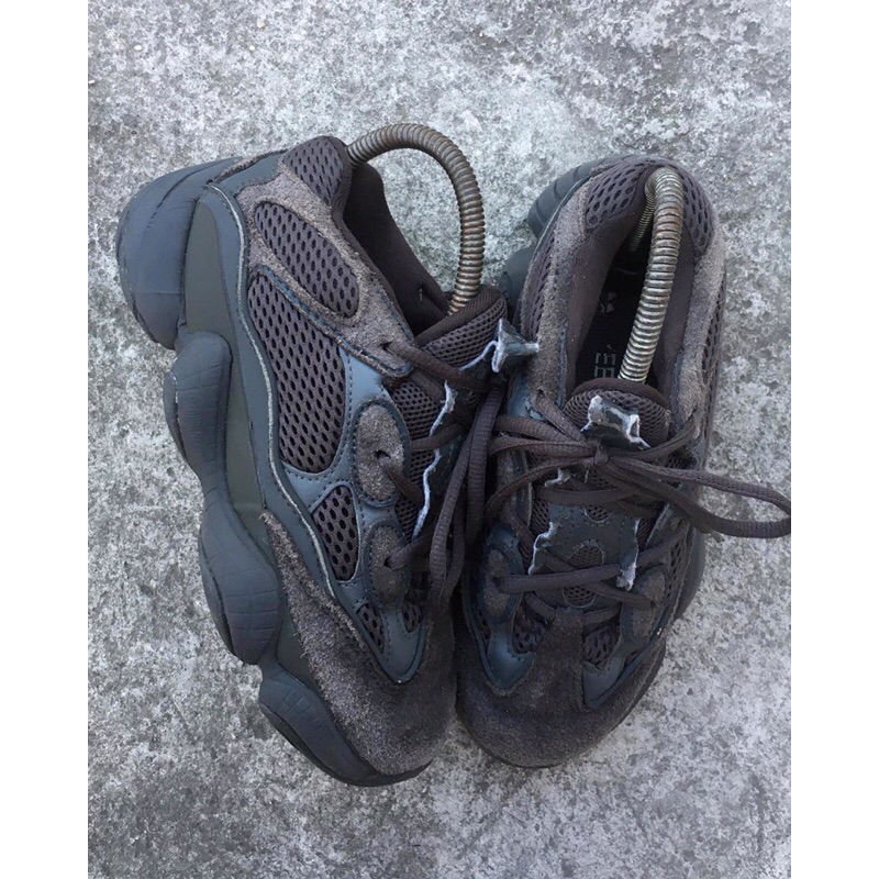 yeezy 500 blush utility black