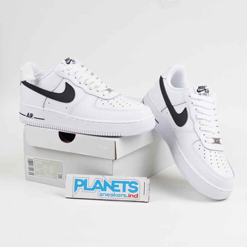 Sepatu Nike Air Force 1 07 White Black Putih List Hitam