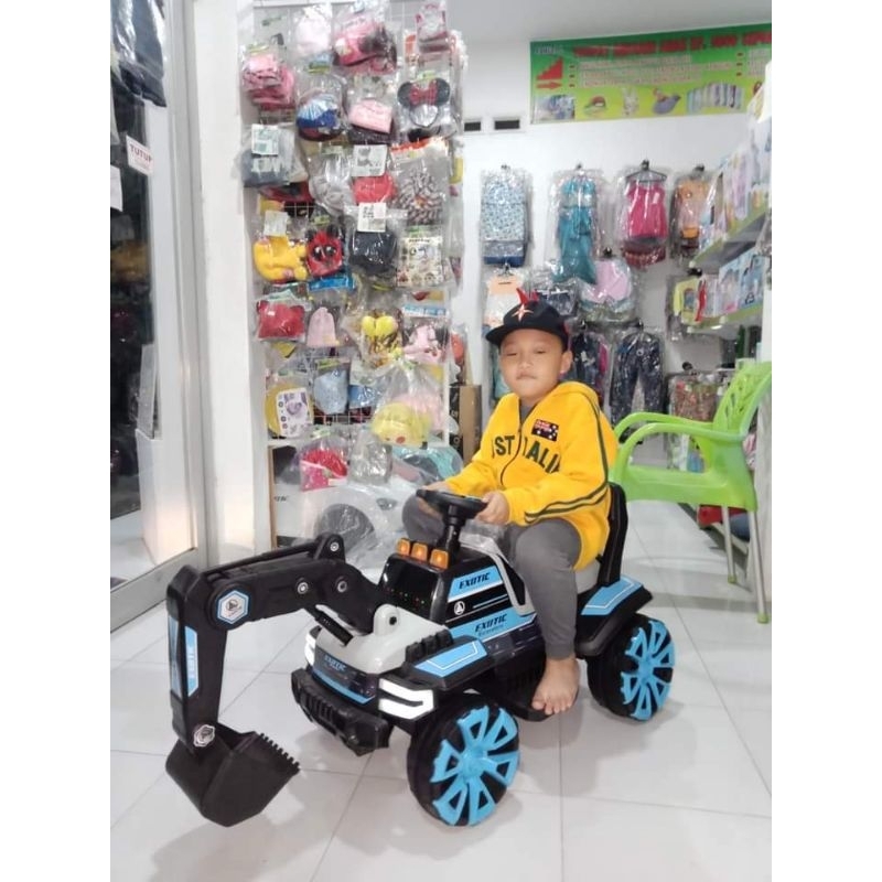 Jual MOBIL AKI EXCAVATOR | Shopee Indonesia