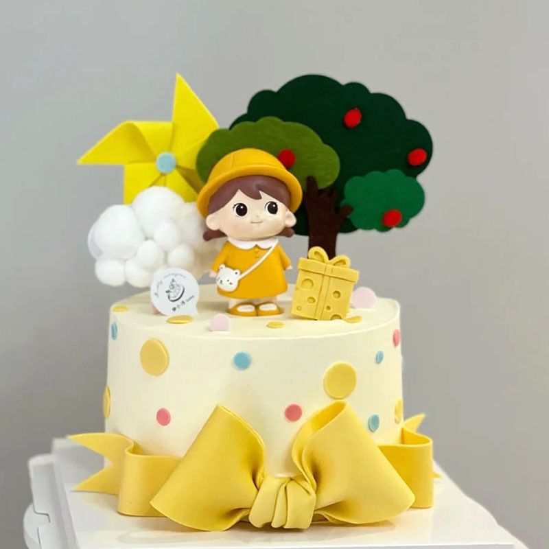 Jual 2 Pcs Cake Topper Anak Sekolah Baju Kuning / Figure Anak Sekolahan ...