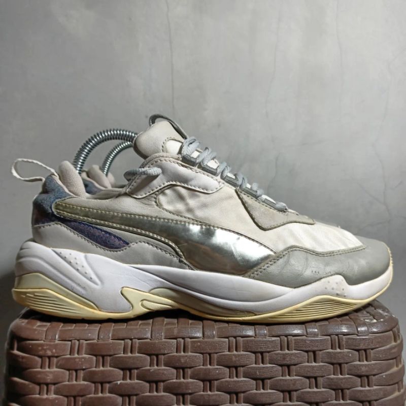 Puma thunder size 5 hot sale