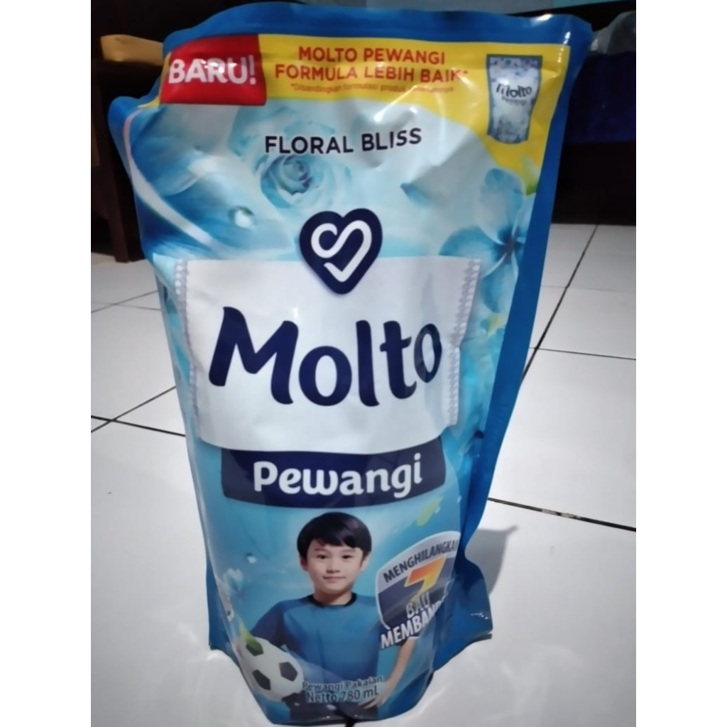 Jual Molto Pewangi Pakaian 780 Ml Shopee Indonesia 7693