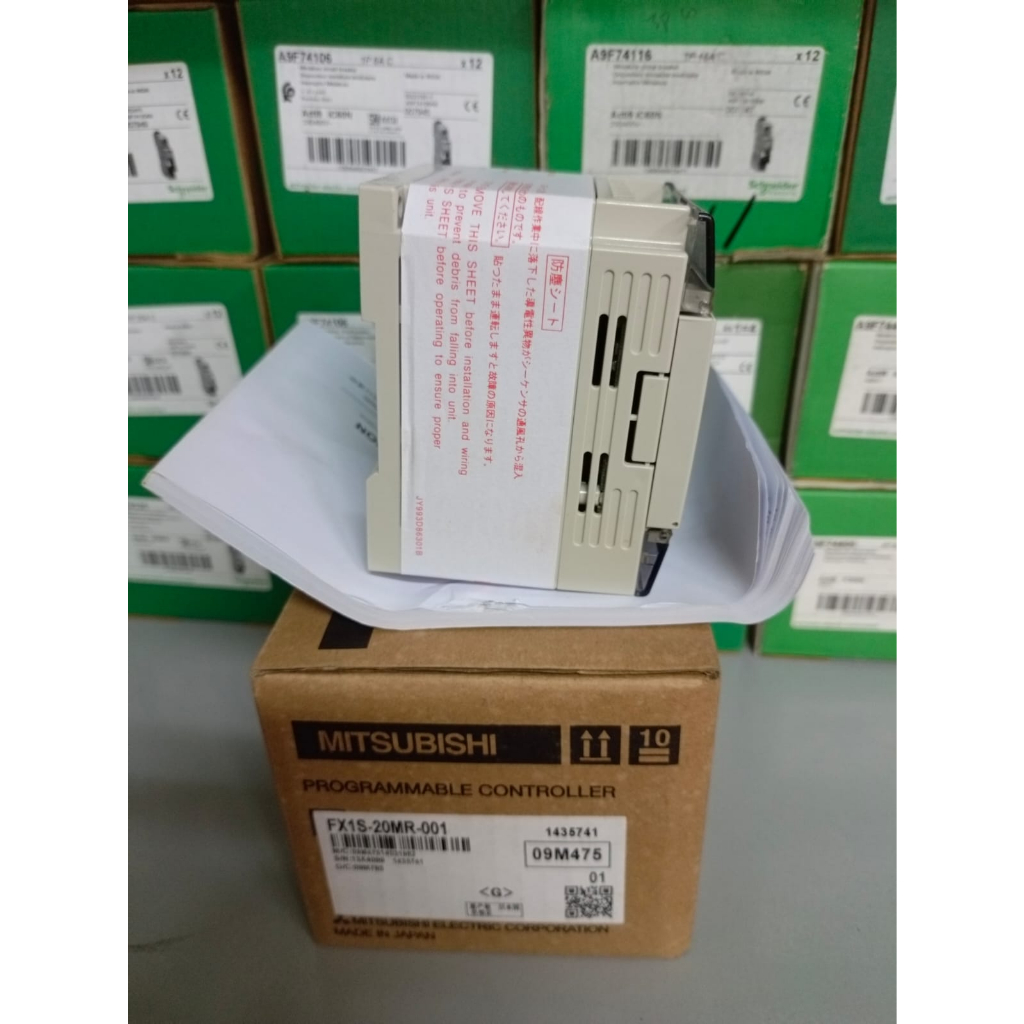 New in box Mitsubishi Programmable Logic PLC Controller FX1S-20MR-001