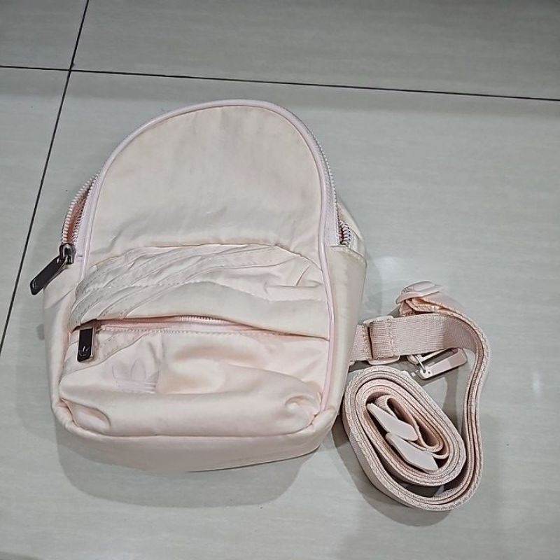 Jual Preloved Adidas mini backpack Shopee Indonesia