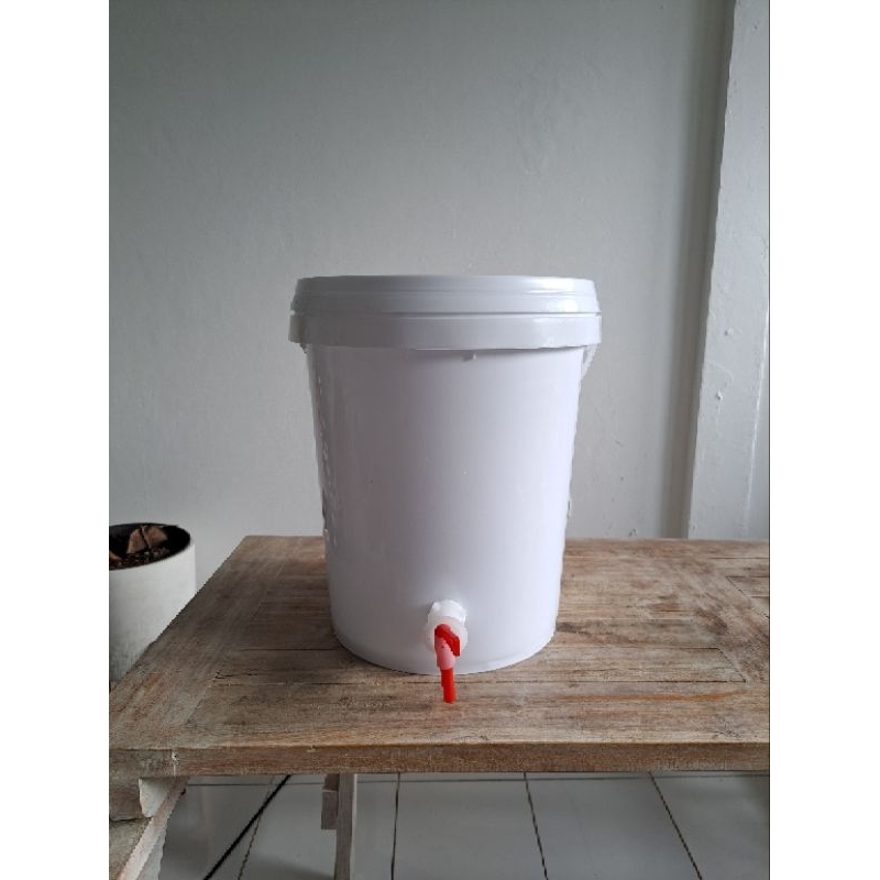 Jual Ember Fermentasi/Fermentation Bucket 20L, Grommet+Spigot included