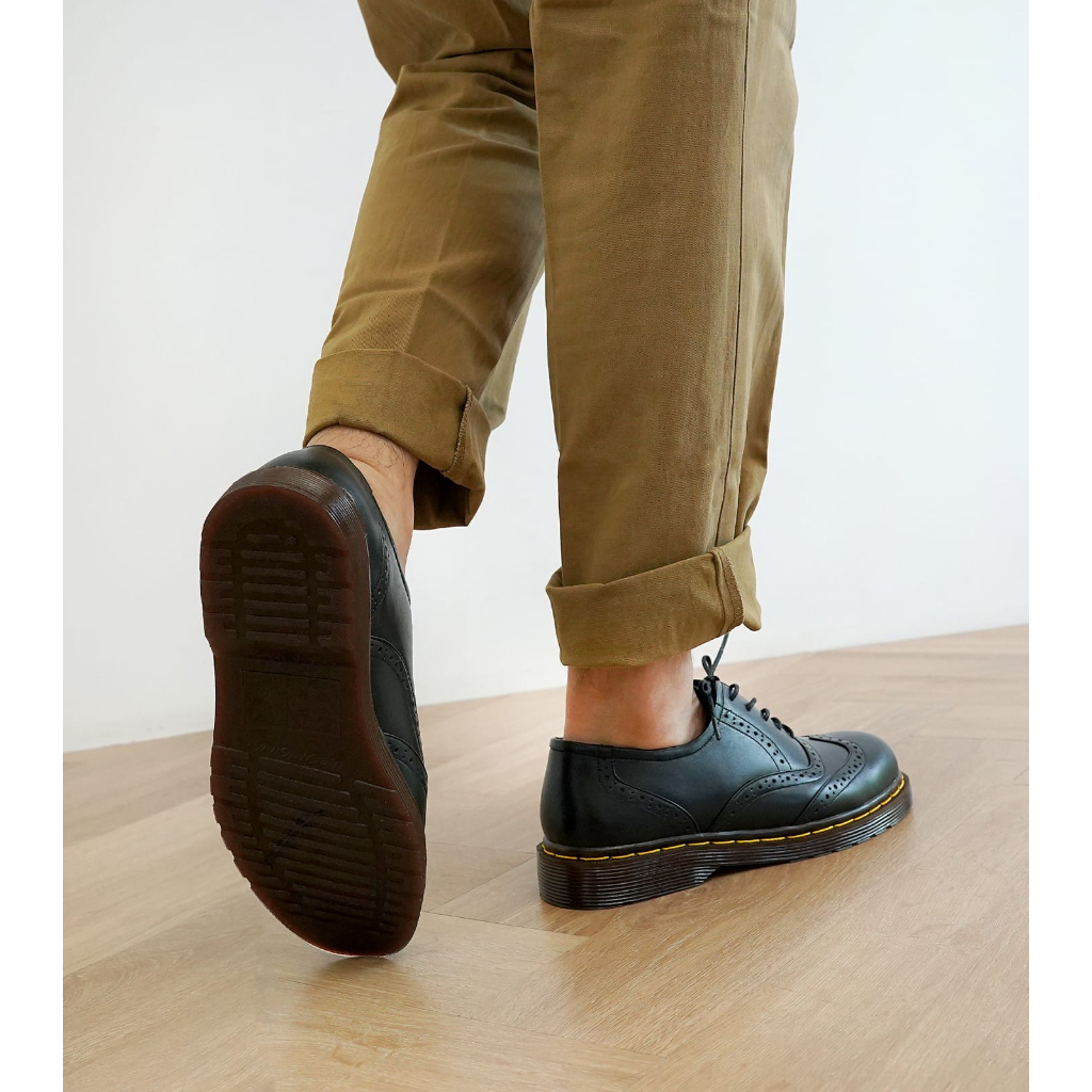 Jual sepatu pantofel pria sepatu docmart wingtip style sepatu kerja ...