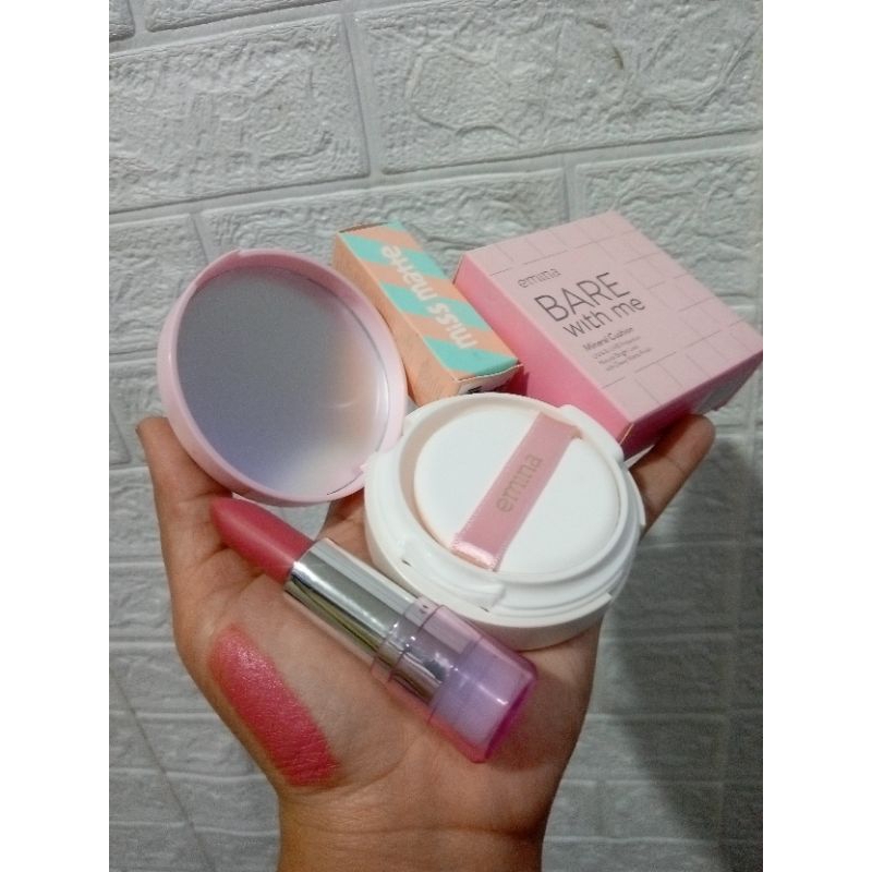 Jual paket bedak+ chusion emina | Shopee Indonesia