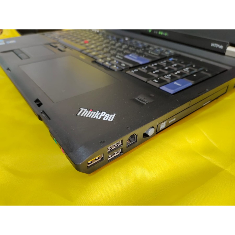 Jual Lenovo w701ds core i7 layar 17inch dual layar. Nvidia Quadro ...