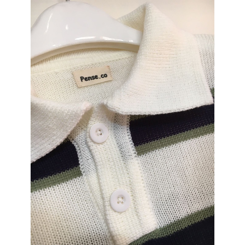 Jual Rajut Polo Kancing Striped BW Crop | Shopee Indonesia