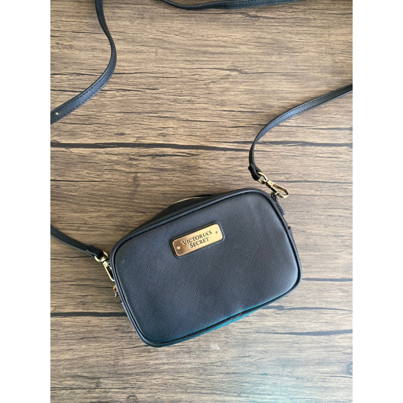 Jual Victoria's Secret Sling Bag Black | Shopee Indonesia