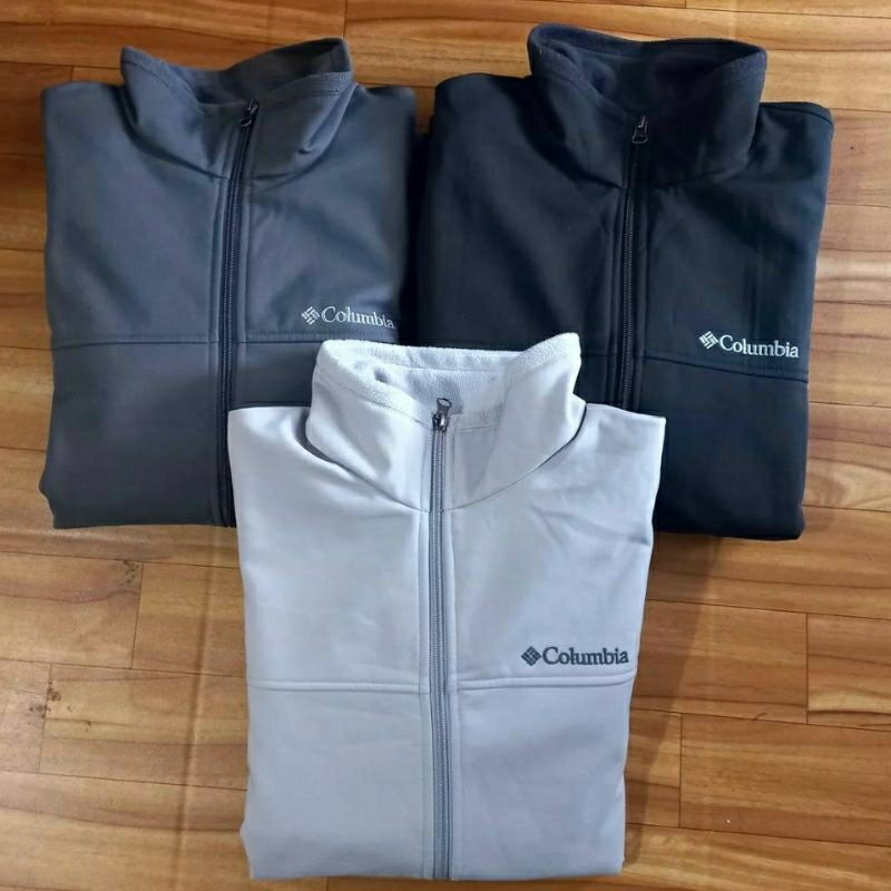 Columbia mt village clearance softshell