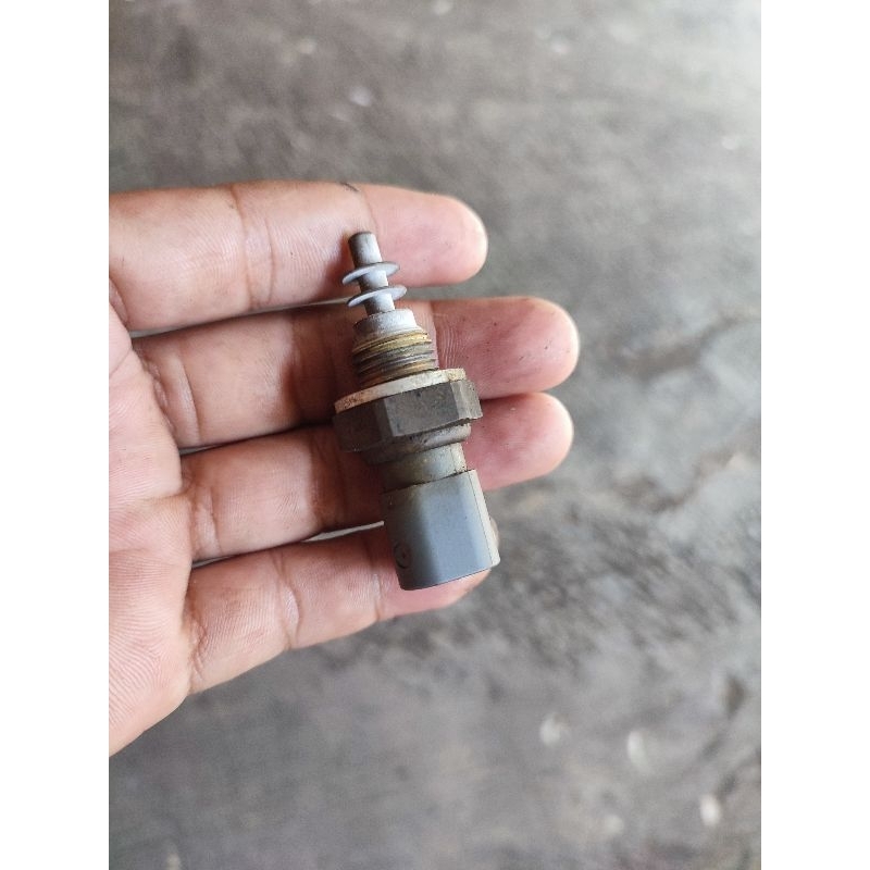 Jual sensor air sensor radiator xenia 1000cc original | Shopee Indonesia
