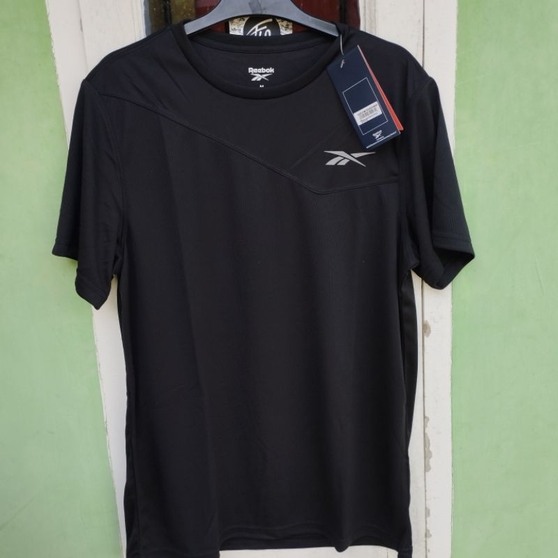 Harga baju hotsell reebok original