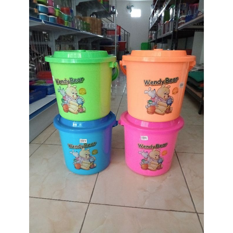 Jual Shinpo Ember Plastik Ember Tutup 3 Galon And 6 Galon Motif Bear Dan Mawar Unik Shopee 4980