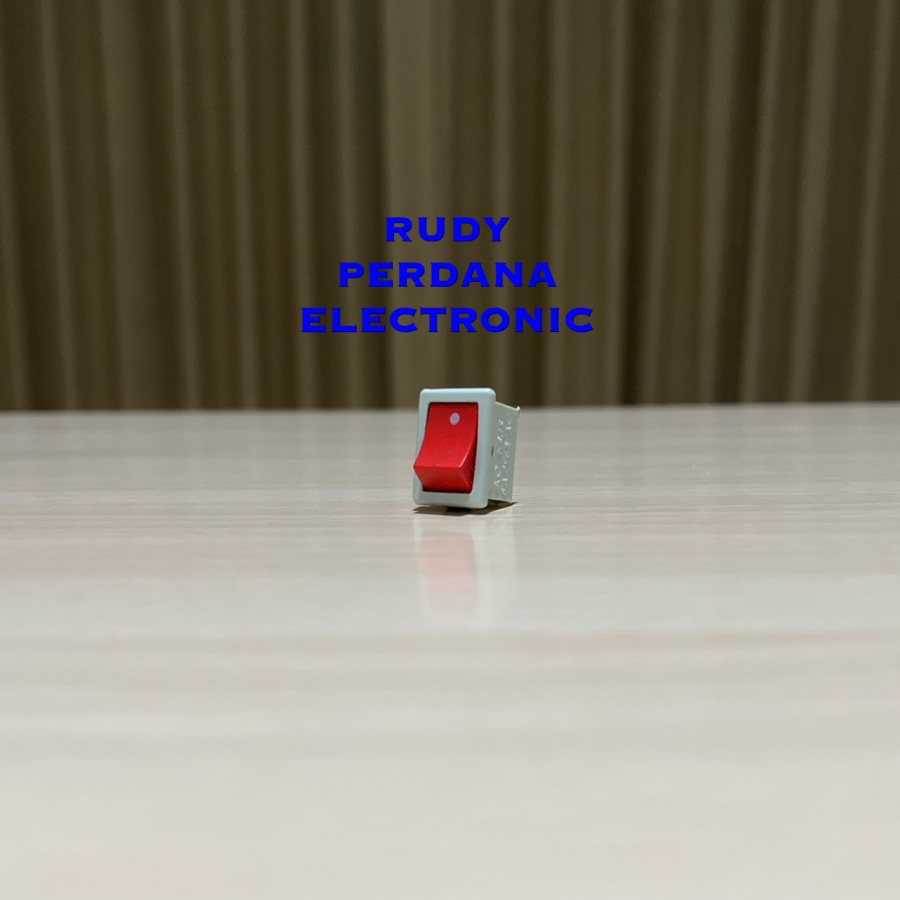 Jual SWITCH ROCKER SAKLAR ON OFF 2 PIN KOTAK 6A 250V 10A 125V MERAH ...