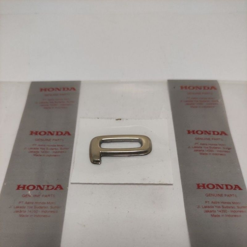 Jual Emblem Logo P Warna Gold Honda Scoopy K F Logo D