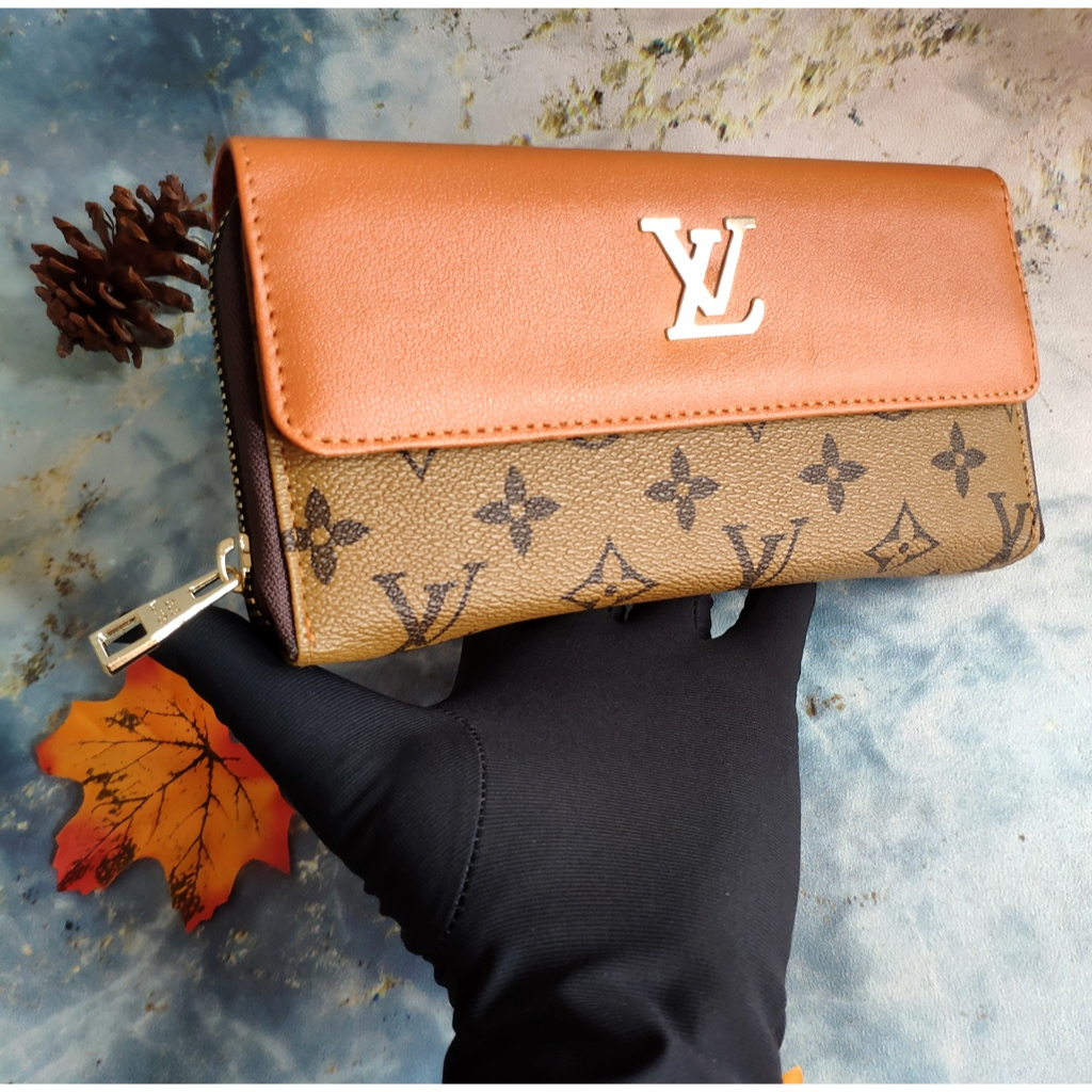 🛍️ Stok sedia ada untuk ❤️ LV dompet kad yang ringkas, Luxury