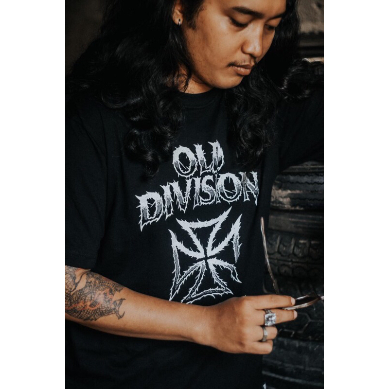 Jual New T-Shirt Rootcross Black Old Division | Shopee Indonesia