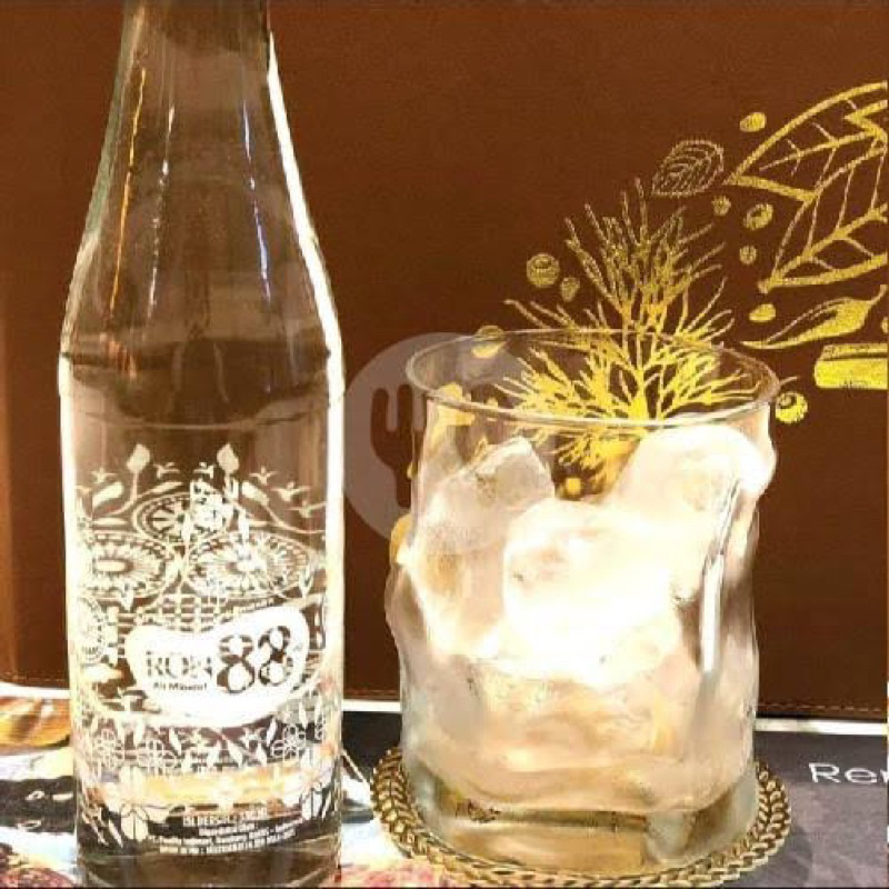 Jual Ron88 Glass Natural Mineral Water 330ml X 12 Botol Karton Shopee Indonesia 8618