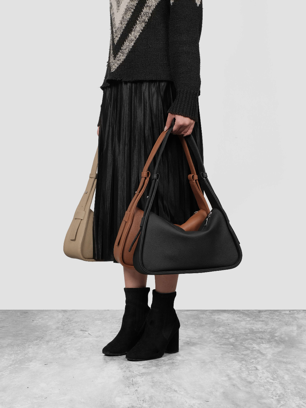vaultroom DEVICE SHOULDER BAG 黒 vaultroom DEVICE SHOULDER BAG / 黒 BLACK