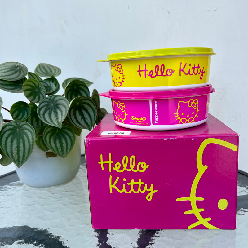 Jual tupperware hello kitty set - Kab. Nganjuk - Tupperware Nganjuk  Original