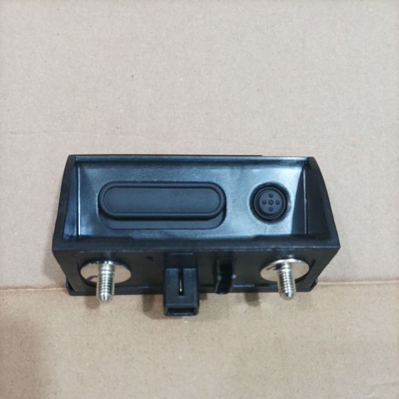 Jual Handle Switch tombol back door pintu bagasi Honda Jazz BRV HRV